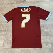 Burnley 2015/16 Home Shirt with Gray 7 on the back
