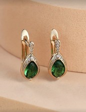 Minimalist Elegant Green Cubic