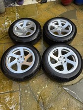 Set of 4 Alloy Wheels with