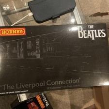 Hornby R30258 The Beatles The