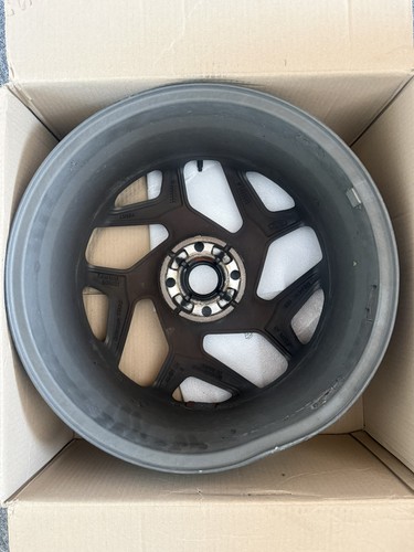 Genuine ford fiesta mk8 - ford, 18"