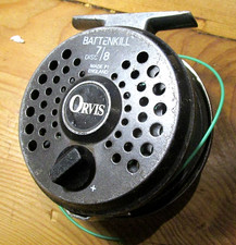 ORVIS BATTENKILL Disc 7/8 Disc Fly Reel with Fly Line. Fully Functional 3.25"