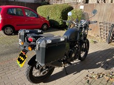 Royal Enfield Himalayan 411 2024
