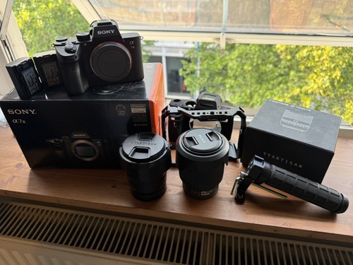 Sony alpha iii - sony,