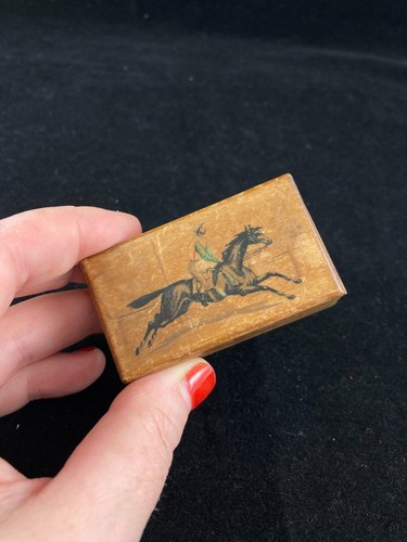 Antique race horse wooden - race, box