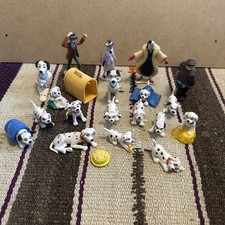 Lot of 21 Disney 101 102