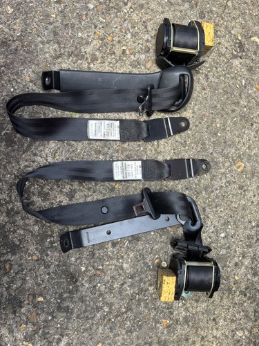 Camper rear seatbelts - t4,