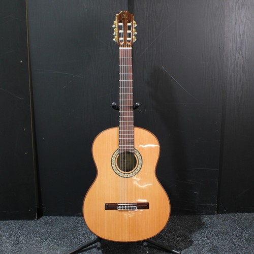 Admira a10 classical guitar - admira,
