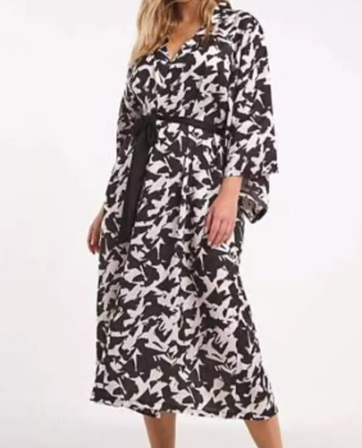 Bnwt pretty secrets luna satin - bnwt,
