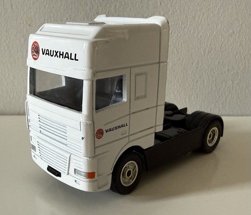 Corgi vauxhall masterfit - 1:64,