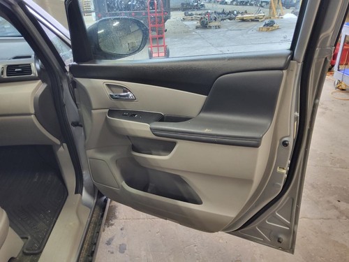 Odyssey 2017 front door - 2017, trim
