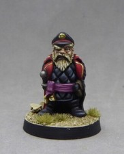 Commissar - 28mm Space Dwarf