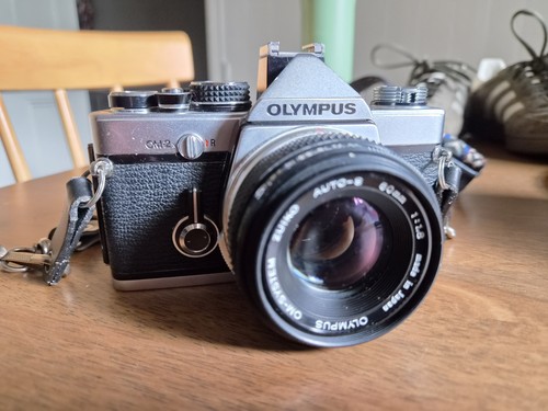 Olympus 35mm slr - om-2,