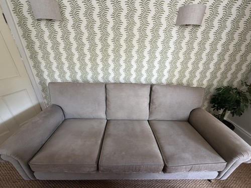 Laura ashley kingston - laura,