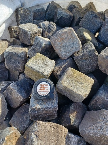 Reclaimed granite 4 - granite, x