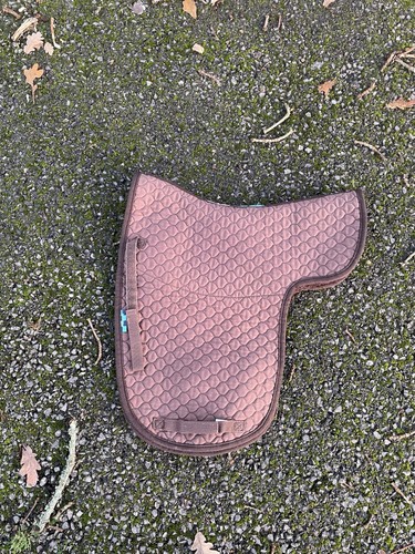 Medium brown nuumed - nuumed, wool