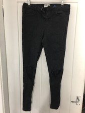 Hera London Men's Black Ripped