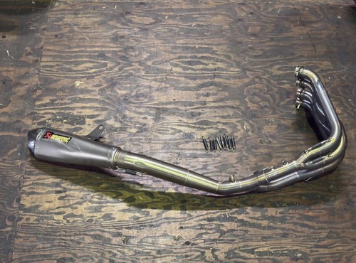 Bmw s1000rr akrapovic - bmw,