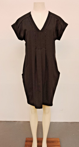 Laura ashley black neck - black, v
