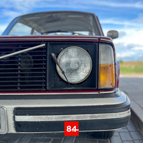 Volvo 140 142 144 - , 242