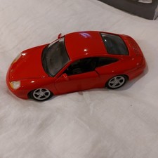 Maisto Red Porsche 911 Carrera 1997 1/24 Scale Diecast