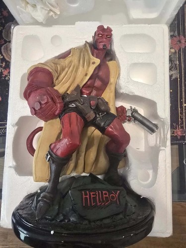 Electric tiki design hellboy - design,