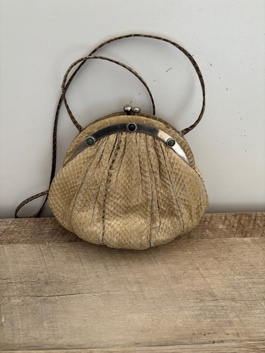 Judith leiber shoulder bag - judith,