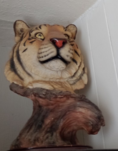 Decorative resin large 42cm - resin,