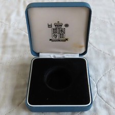 ROYAL MINT BLUE PRESENTATION