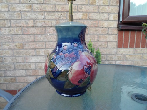 Moorcroft pottery finches - moorcroft,