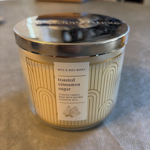 Bath body works white - &,