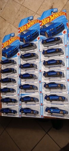 Hot wheel lot nissan - 20,