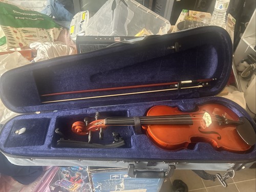Violin full size bow - —, —