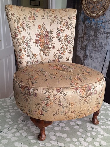 Low boudoir chair - low,