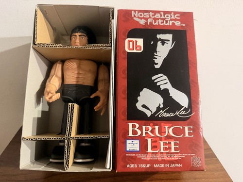 Vintage medicom toy - medicom, lee