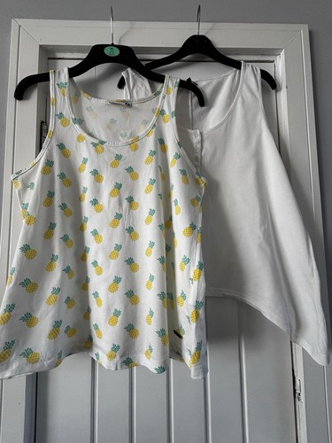 Vest top bundle - vest, size