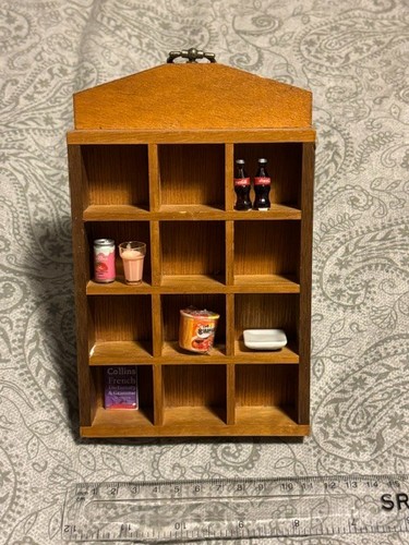 Vintage wooden curio - curio, trinket
