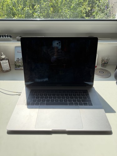 Apple macbook pro 2018 - apple,