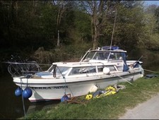 Canal River Boat Cruiser