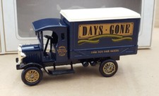 Lledo LP66-039A. Dennis