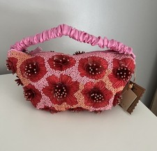 Mirasol Handmade Beaded Floral