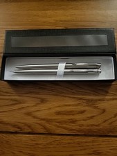 Vintage Parker Insignia