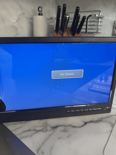 Small 1080p screen - 14",