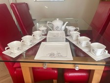 High class, beautiful shape and designed Noritake tea set