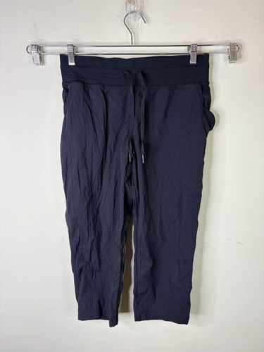 Lululemon dance studio - lululemon,