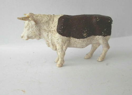 Britains farms plastic cow - britains,