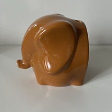 Retro Orange Elephant String