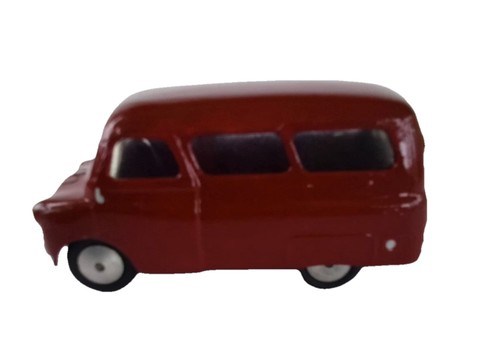 Corgi bedford personel carrier - bedford,