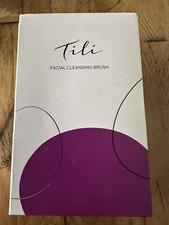 Tili Facial Cleansing Brush