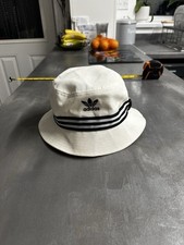 Retro Adidas Originals Bucket